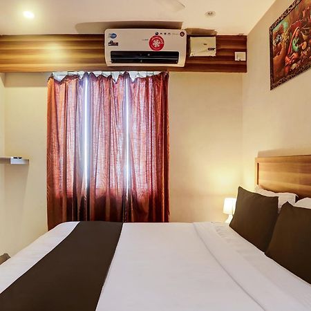Super Hotel O Vaishnavi Inn Гайдарабад Екстер'єр фото